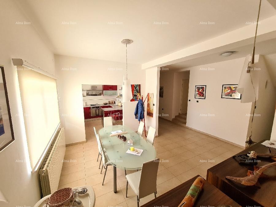 Баньоле, новая, современная отдельно стоящая вилла. 6