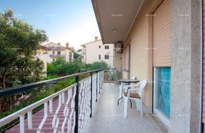 Apartment for sale in Pula, in an attractive location near Marina Veruda