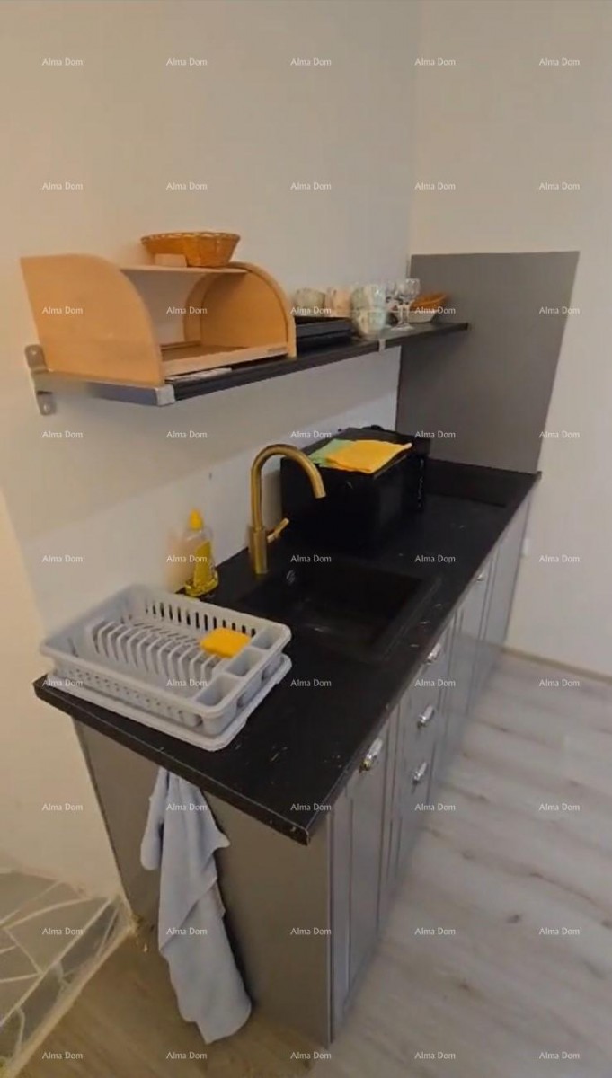 Продается квартира 83 м² – Пула, центр 4