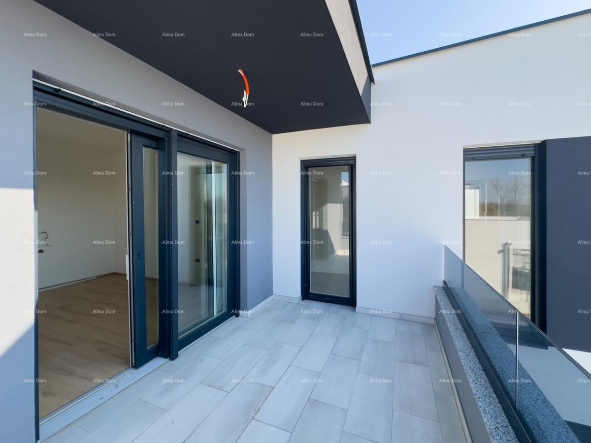 1 km do centra Medulina. Prodaja nove hiše s bazenom na odlični lokaciji, blizu morja! 12