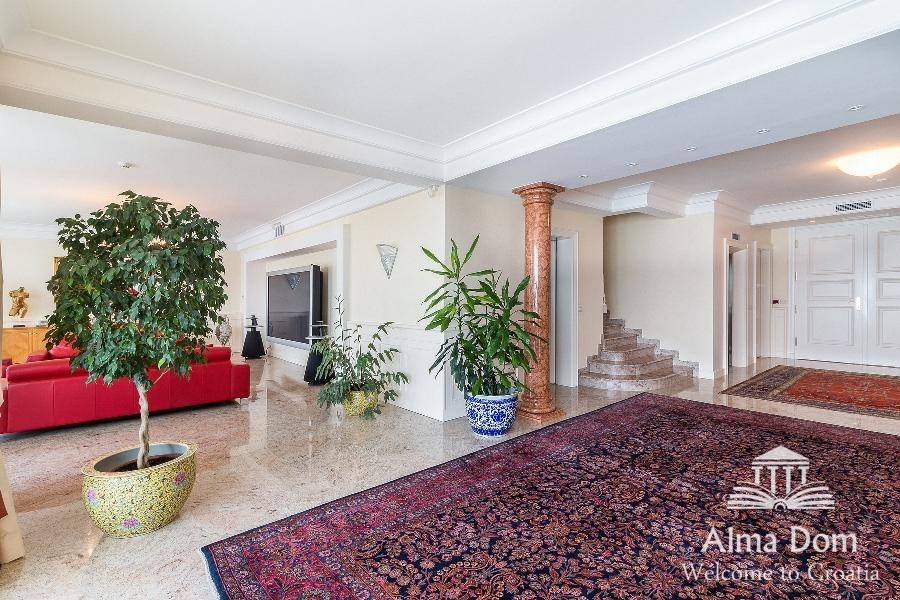 Umago,villa prima filla al mare! 26