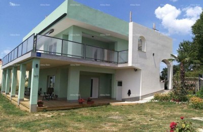 House with swimming pool for sale, Medulin