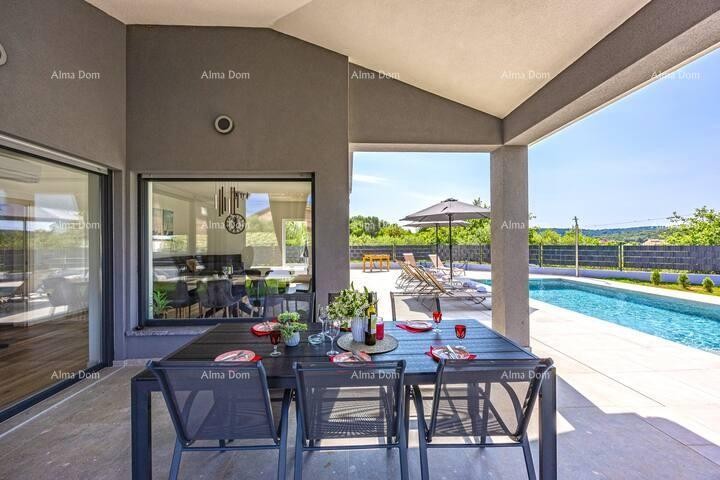 Pomer. New Detached Single-Story House with Pool. 5