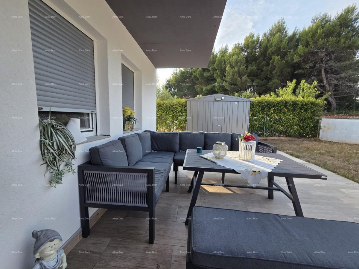 Medulin – luxurious four-bedroom apartment with a garden, 2 terraces, and 2 parking spaces | New construction 2023. 1
