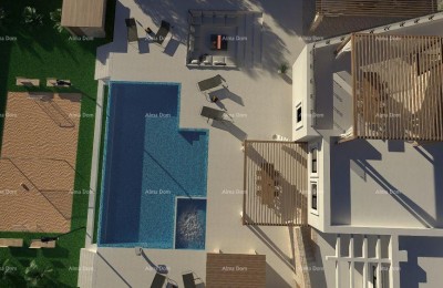 Una bellissima e lussuosa villa con piscina vicino a Dignano!