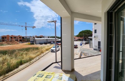 Barbariga! New construction! In the immediate vicinity of the sea and the town center.