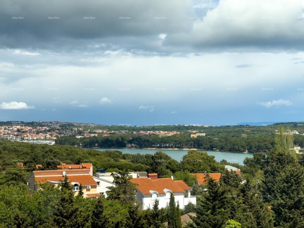 We are selling an apartment with a beautiful view of the sea! Premantura! 28