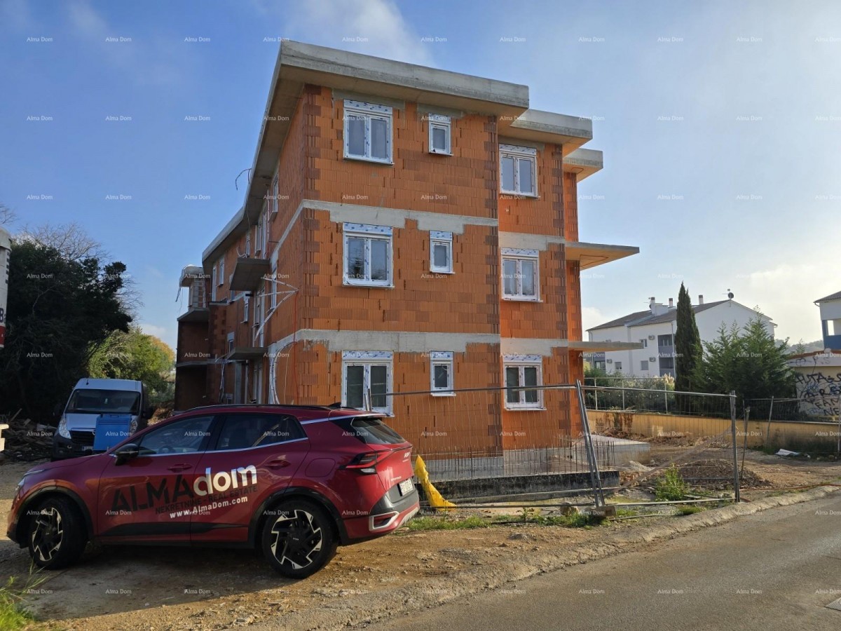 Prodaje se stan u novom stambenom projektu s parkirnim mjestom- u Štinjan! 11