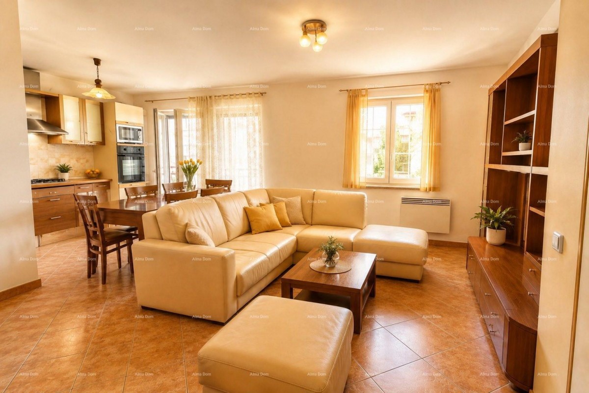 APARTMENT IN ROVINJ – 76 m², 2 GARAGES 1