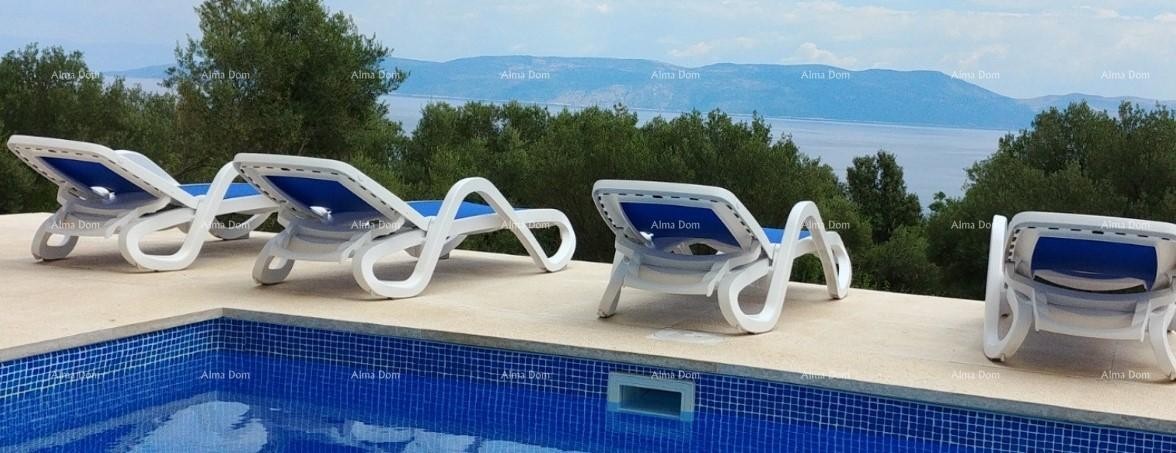 Raša, affascinante casa con appartamenti e piscina con vista panoramica sul mare 12
