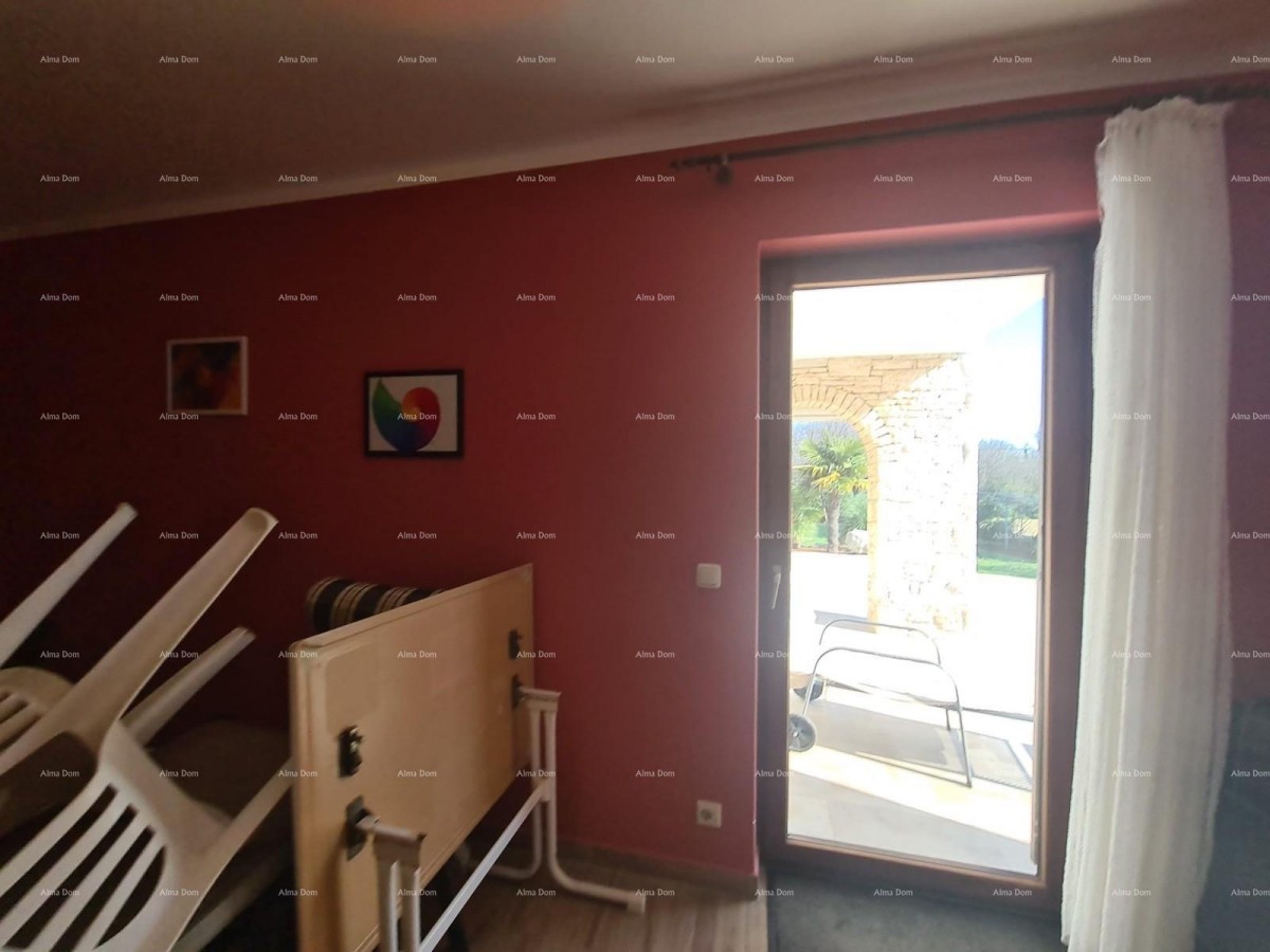 Продажа большого жилого дома, подходящего для инвестиций, Медулин! 24