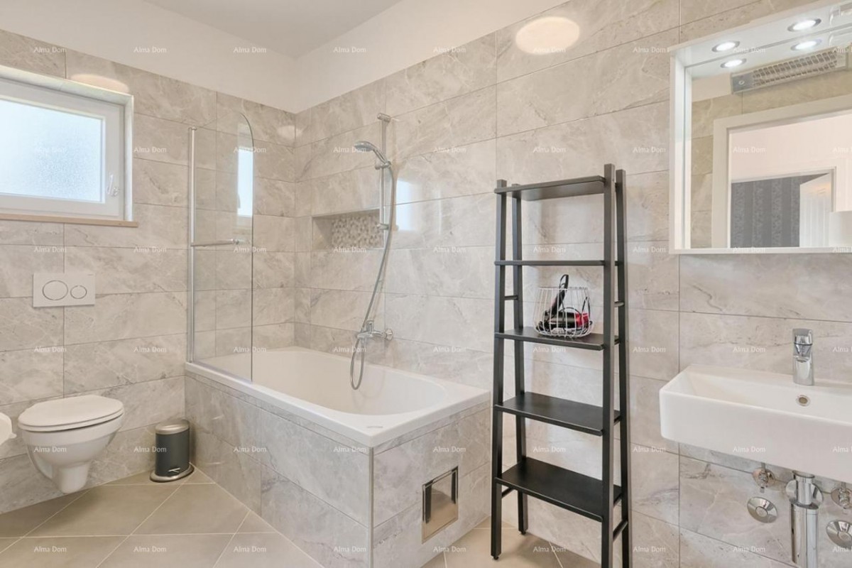 Nuovo! Una bellissima villa vicino a Pola. Štinjan. 16