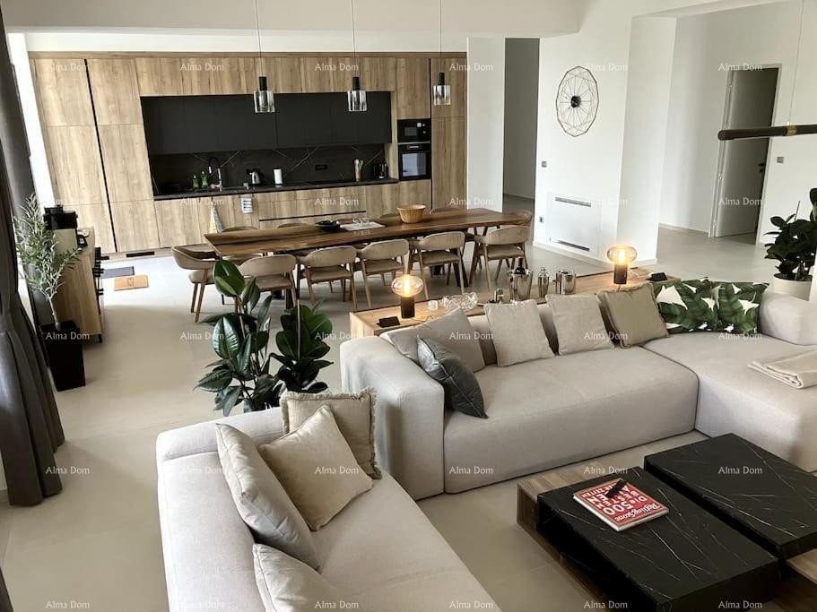 Prodamo lepo in moderno hišo, Poreč 26