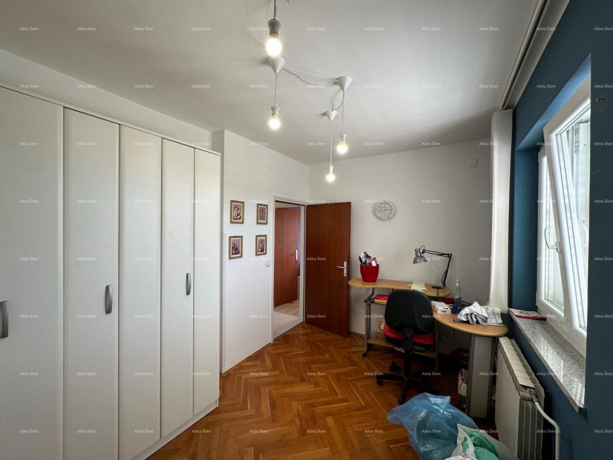 Продаем квартиру в тихом месте Бусолера. 24