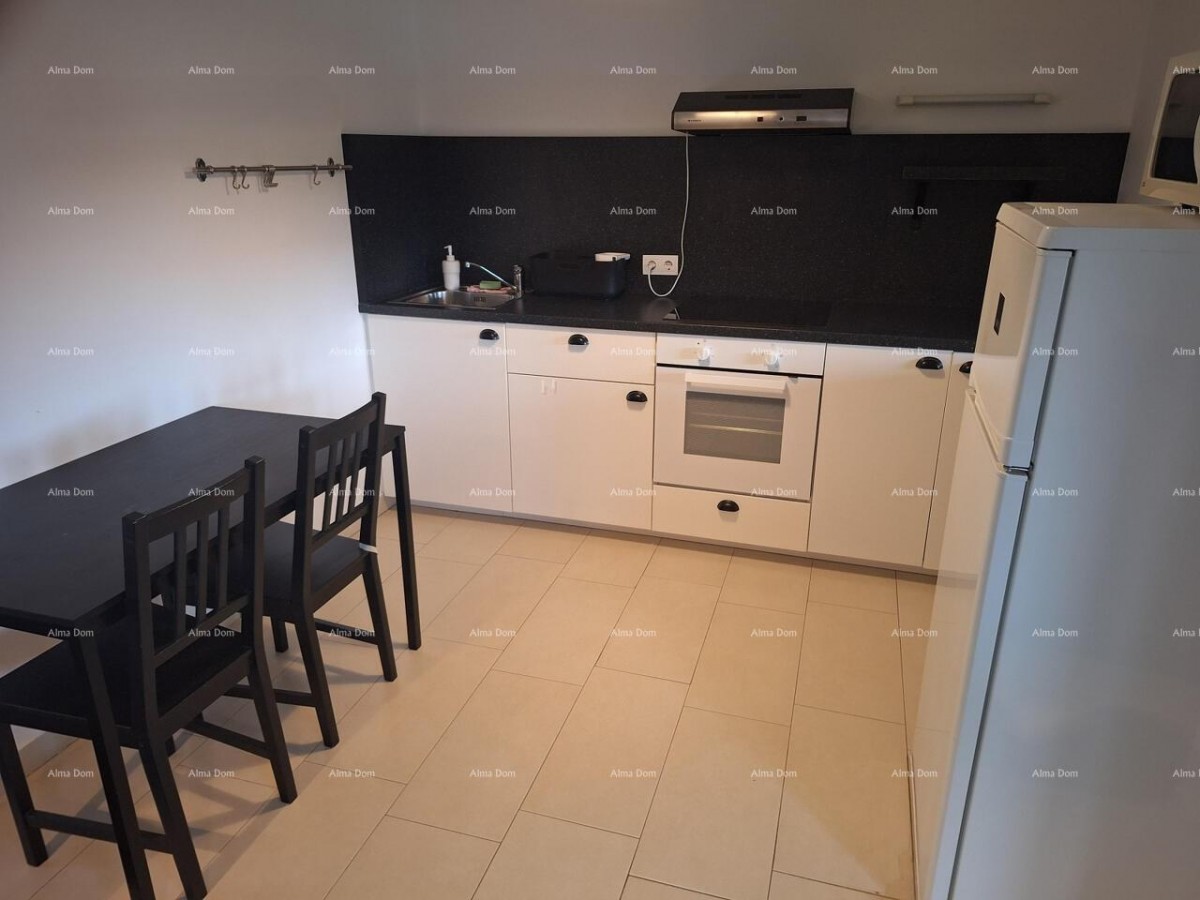 Продажа - Красиво оформленная, меблированная квартира в спокойном районе близко к морю, Умаг! 8