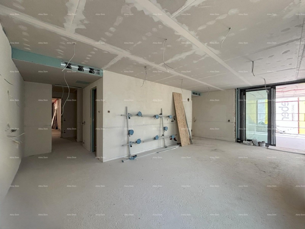 РОВИНЬ - продажа квартиры в люксовой резиденции у моря / S5 30