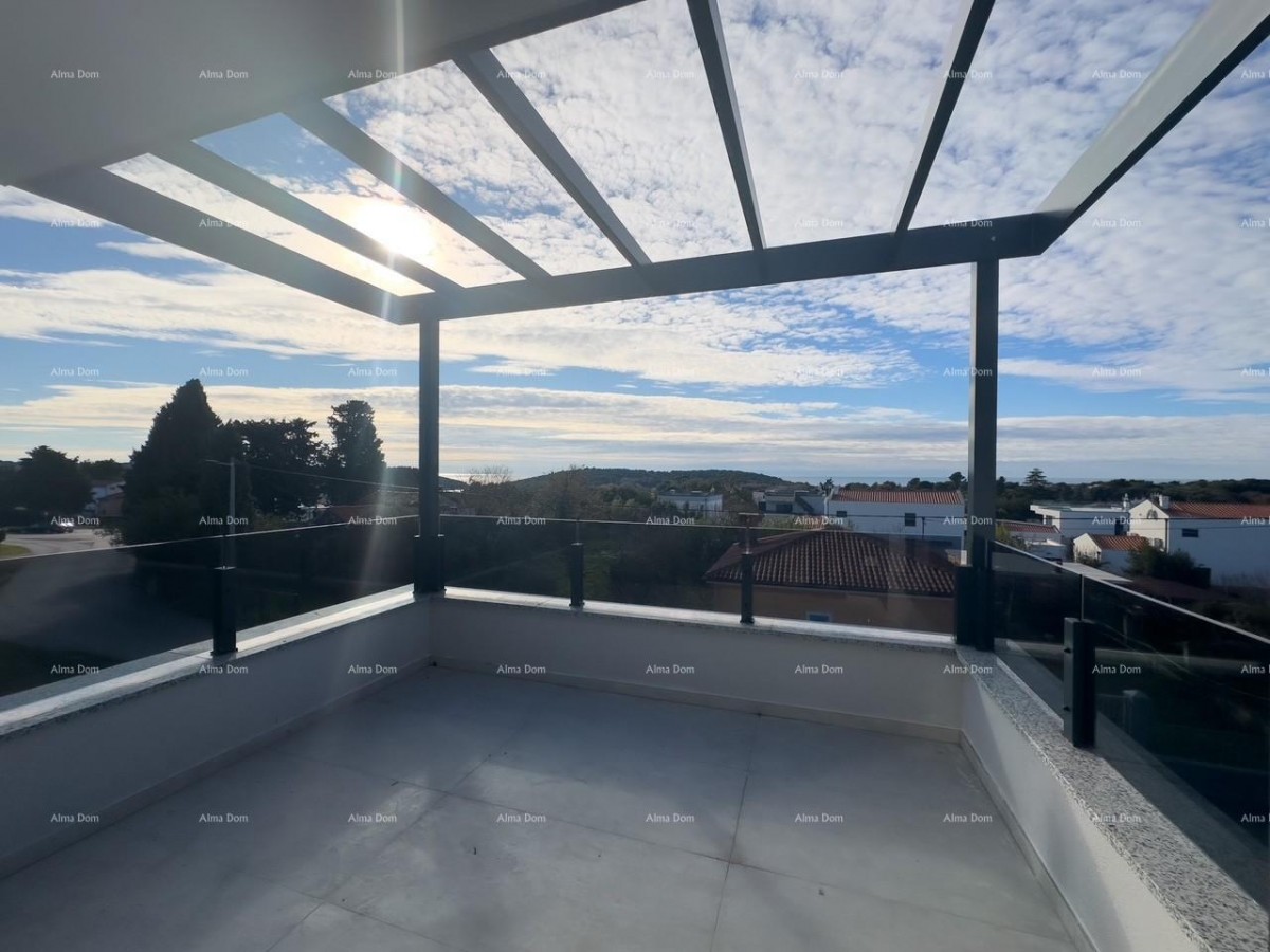 Prodajemo stan u novoj zgradi u Banjolama. 15