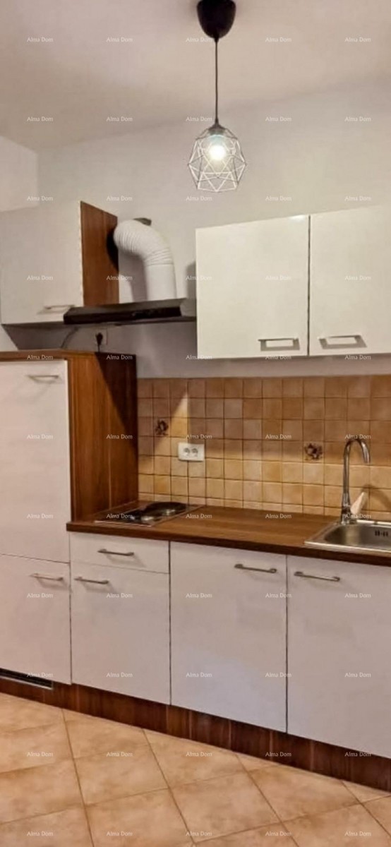 Rovinj, Stan na mirnoj lokaciji. 2