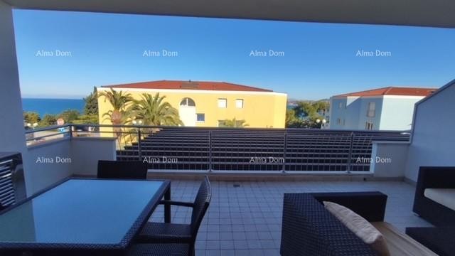 Продажа - квартира в привлекательном жилом комплексе с видом на море! 200 м от моря и пляжей, Умаг! 3