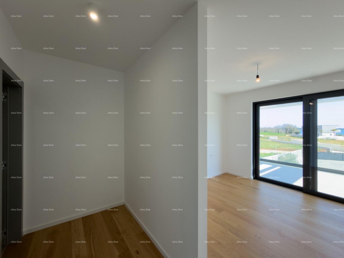 Современная вилла в 100 метрах от моря! 41