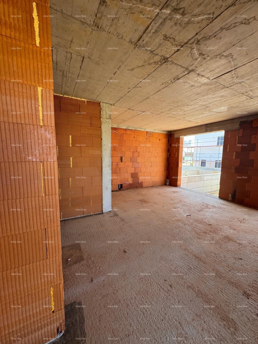 Prodaja duplex kuće s bazenom u širem dijelu grada Pule! 5