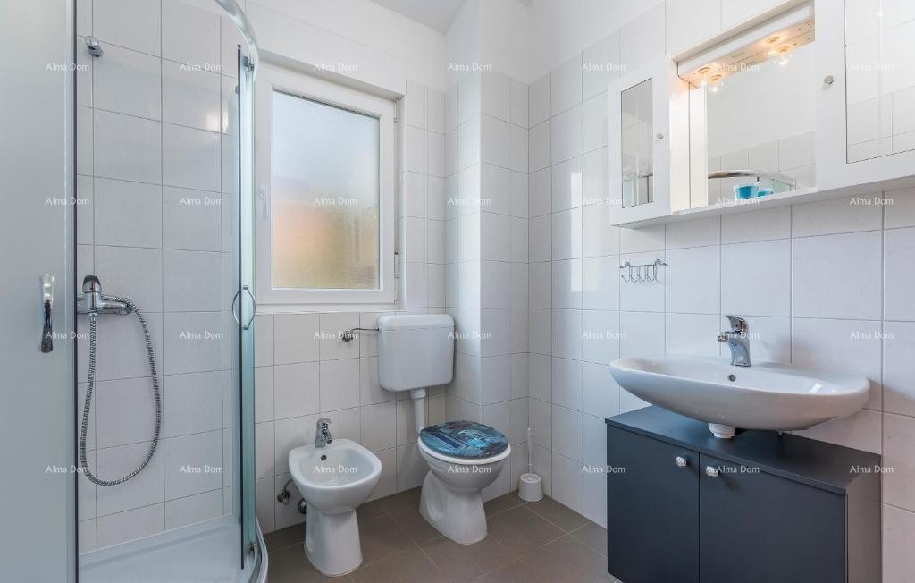 Дом отдыха с бассейном и большим садом 23