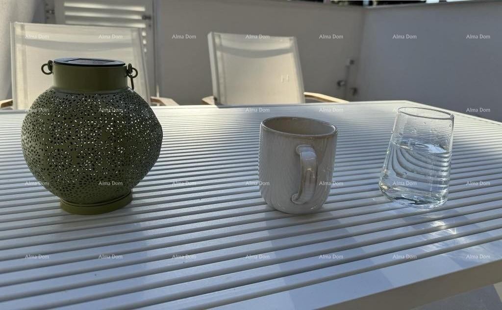 Недавно отремонтированная однокомнатная квартира, Новиград, 350 м от моря 8