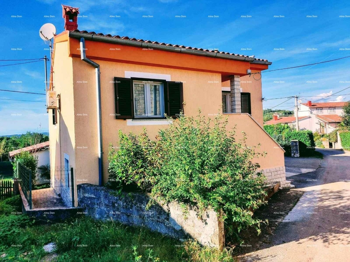 Prodaje se kuća, 170 m2, Karojba 5