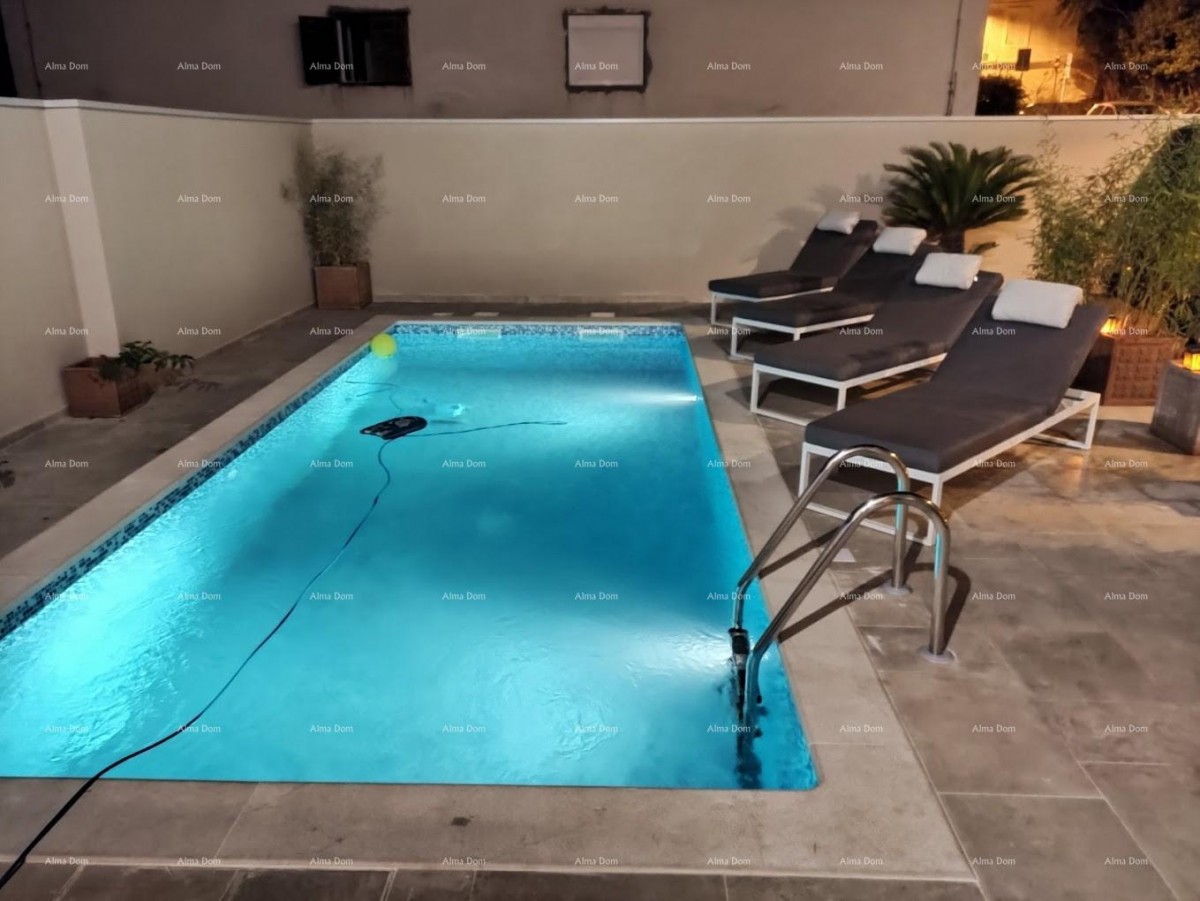 Pula Veruda Прекрасная, полностью отреставрированная австро-венгерская каменная вилла с видом на море. 17