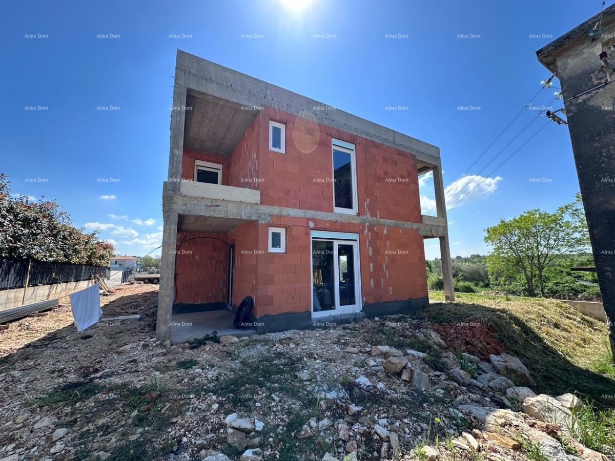 Umag- For sale: semi-detached house in rough construction phase. 1