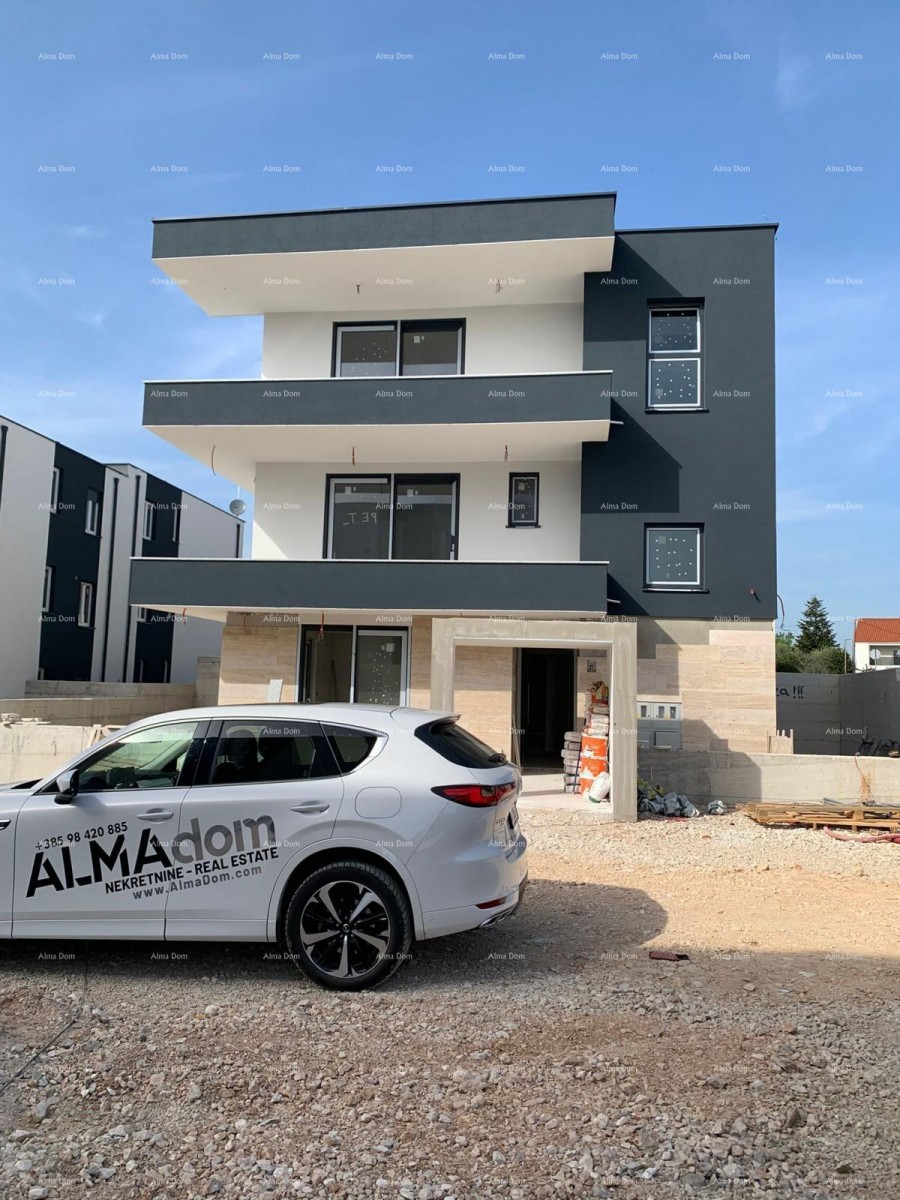Nuovo edificio con 2 appartamenti, piscina e vista mare. Medulin! 1