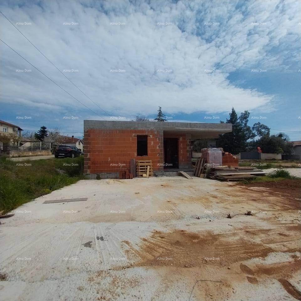 Продается строящийся дом – Мунтич 4