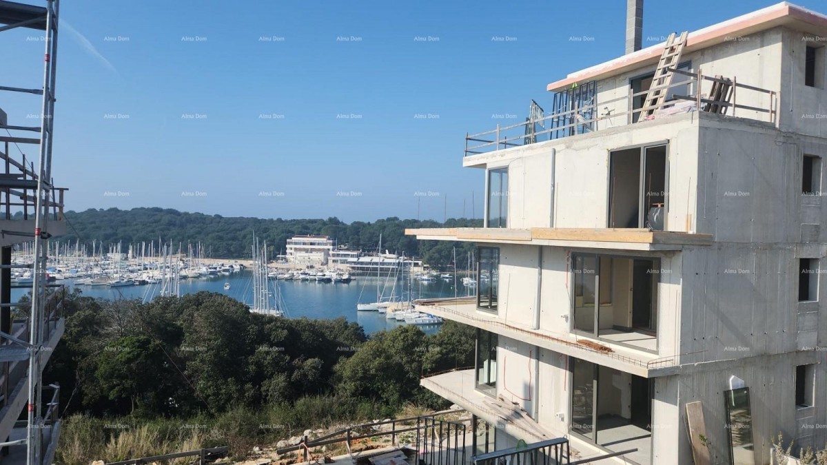 Luxury apartment with a sea view and parking space, Pula, Veruda! 3