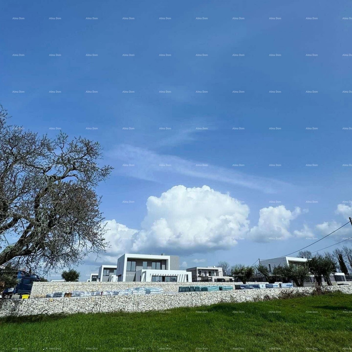 Villa di lusso con piscina in vendita, Sanvincenti 1