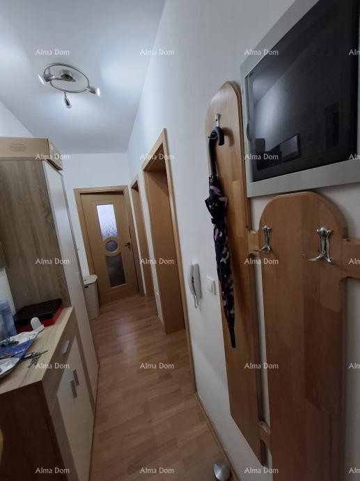Pula – apartment 68 m² with two parking spaces 6