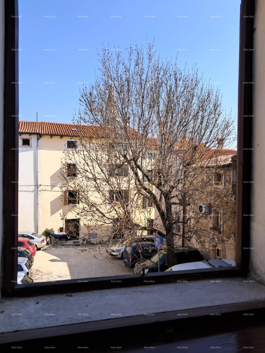 Buje! Hiša na treh etažah v centru 8