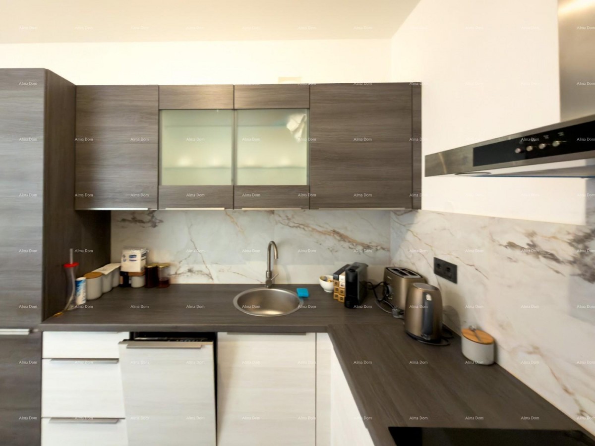 Prodaja- luksuzni stan u neposrednoj blizni centra- Smart Home sustav, Pula! 1