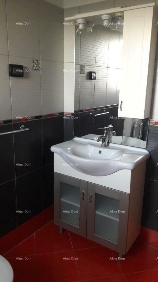 Umag! Casa con ampio giardino e terrazza. 30