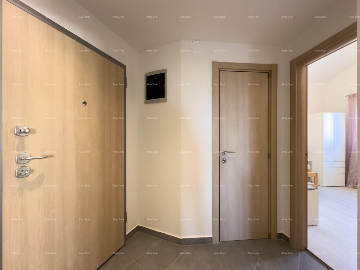 We are selling an apartment with a sea view! 3