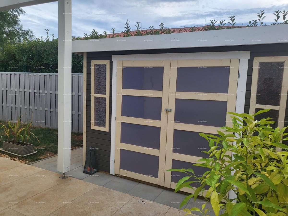 Cittanova, casa a un piano con piscina 14