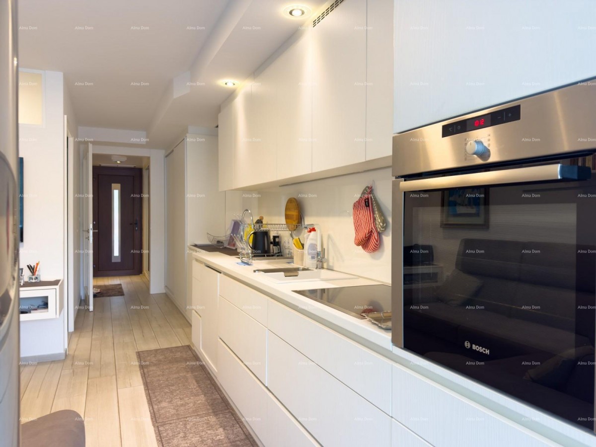 Vendiamo un appartamento ristrutturato a Duga Uvala! 16