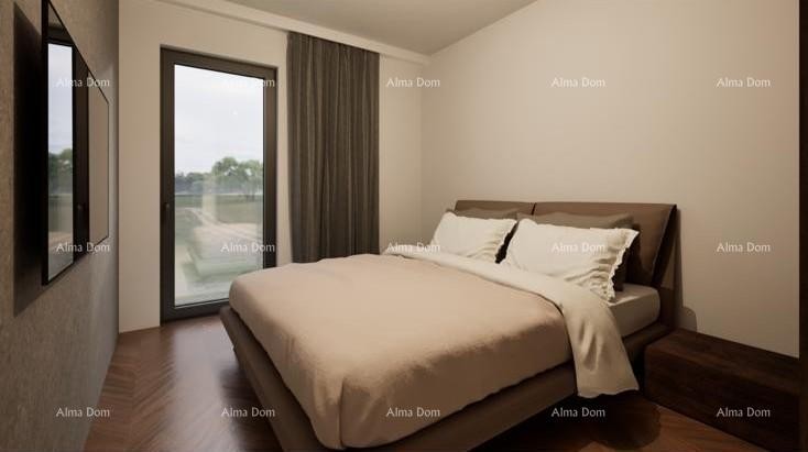 Stan u Ližnjanu, 1000 m od mora, s terasom i parkirnim mjestom 8