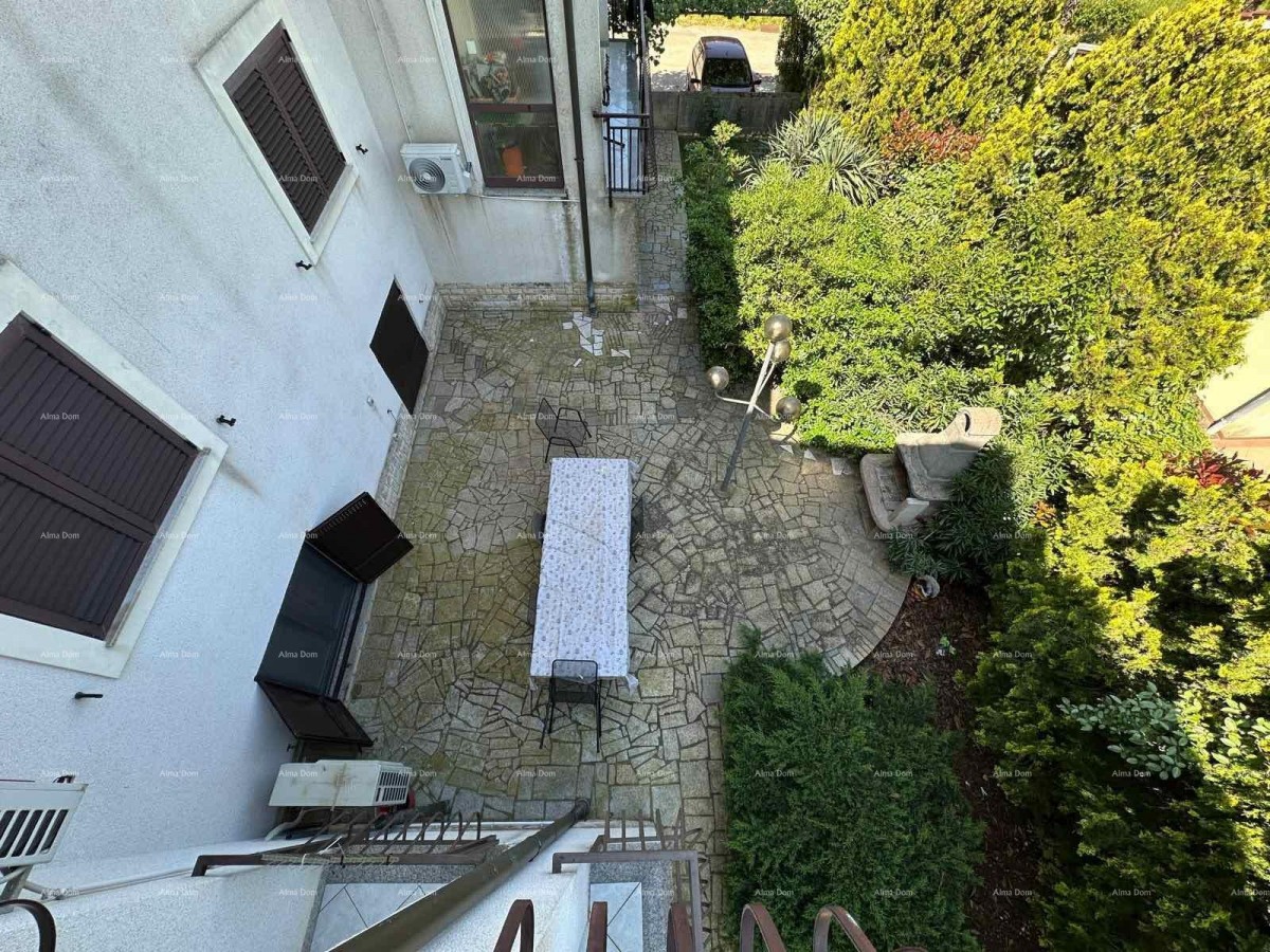 Prodajemo hišo s pet apartmajev na odlični lokaciji! 29
