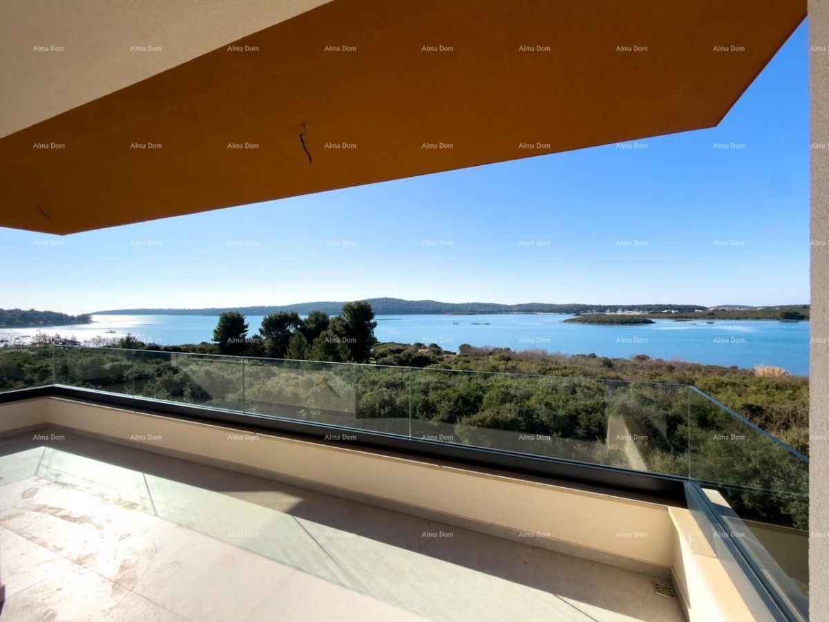 Medulin – Mukalba, PENTHOUSE 104.76 m², NEW BUILD, FIRST ROW TO THE SEA 1