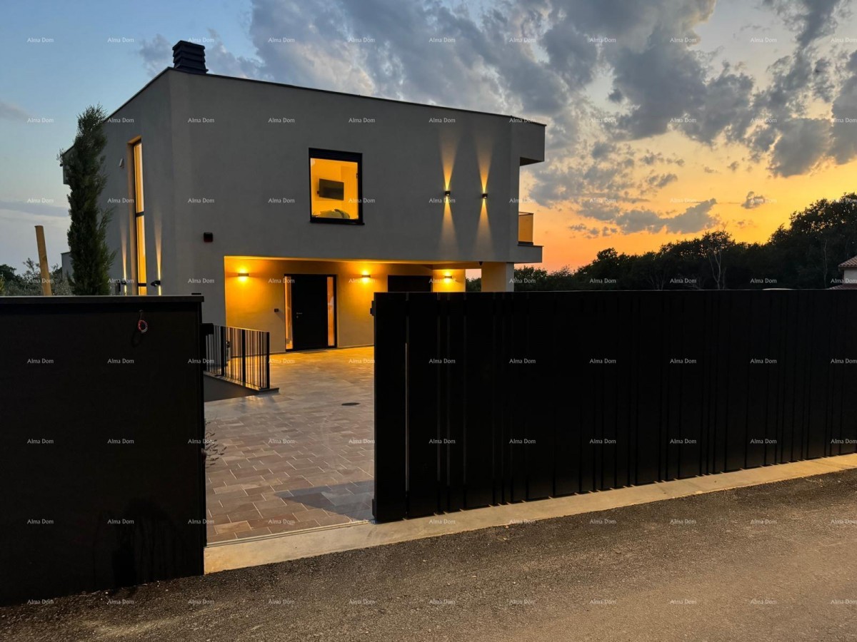 Istra – Medulin, impresivna vila ob gozdu s pogledom na morje 7