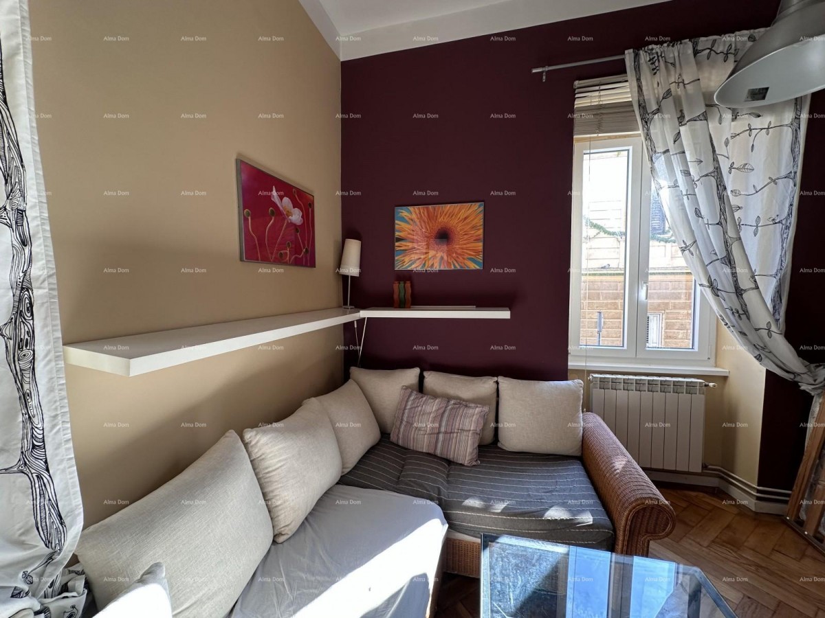 Pula – stan s 3 apartmanske jedinice! Centar. Zadarska ulica. 4