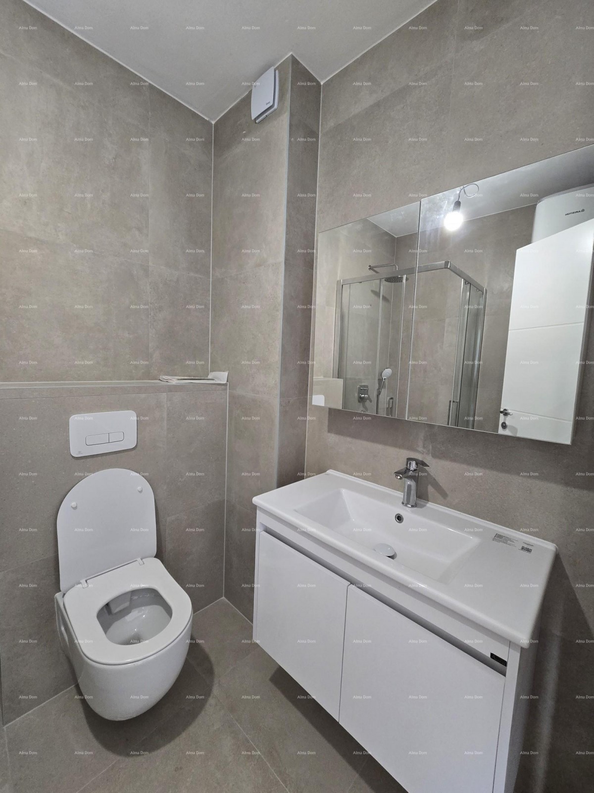 New Construction! Medulin! For Sale. Two New Buildings, 200 Meters to the Sea. Close Proximity to Hotel Medulin. 12