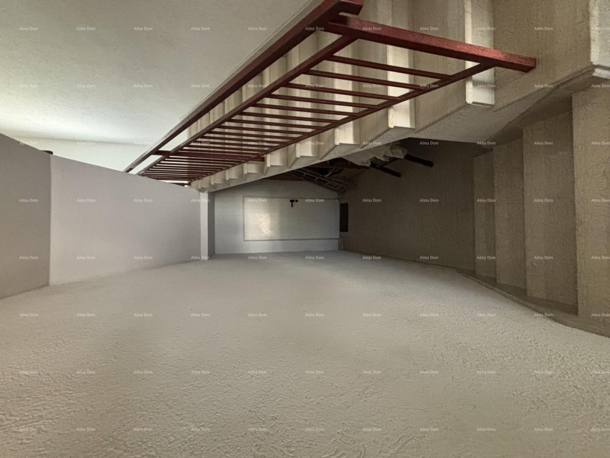 VALBANDON - Kuća s dva stana – idealna za obiteljski život ili investiciju 20