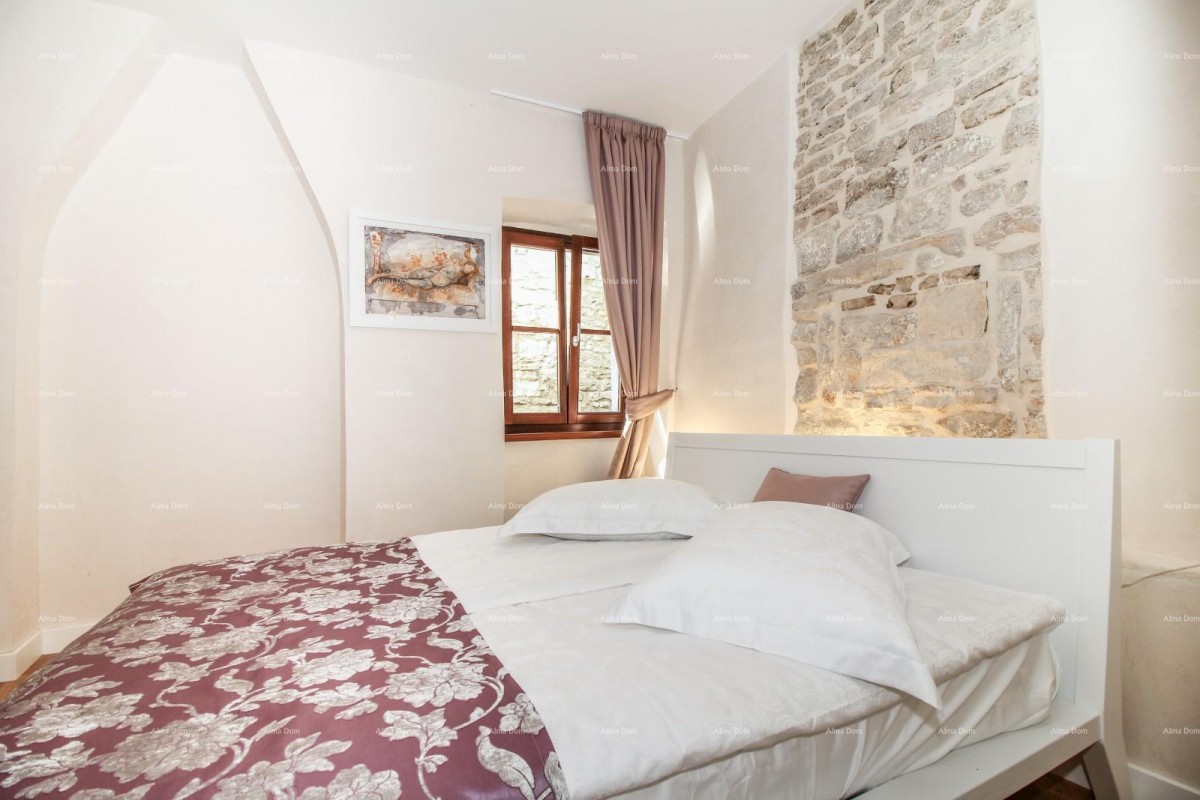 Beautiful, modernly furnished and renovated Istrian stone house for sale, Bale! 24