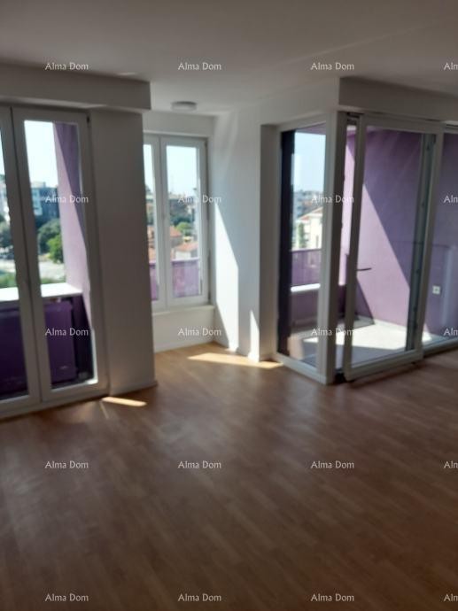 Vrhunska lokacija! Prodaja stanovanja v neposredni bližini centra mesta, Pula! 1